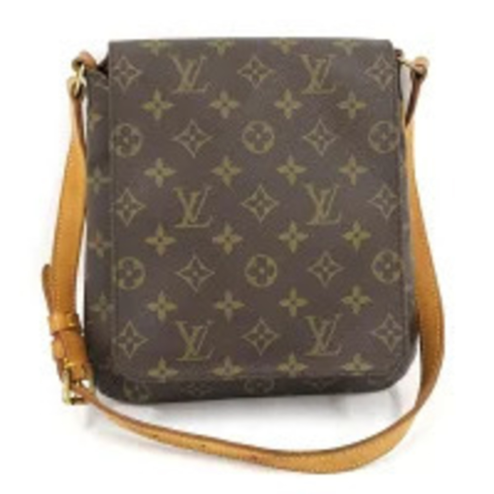 LOUIS VUITTON Musette Salsa Short Monogram